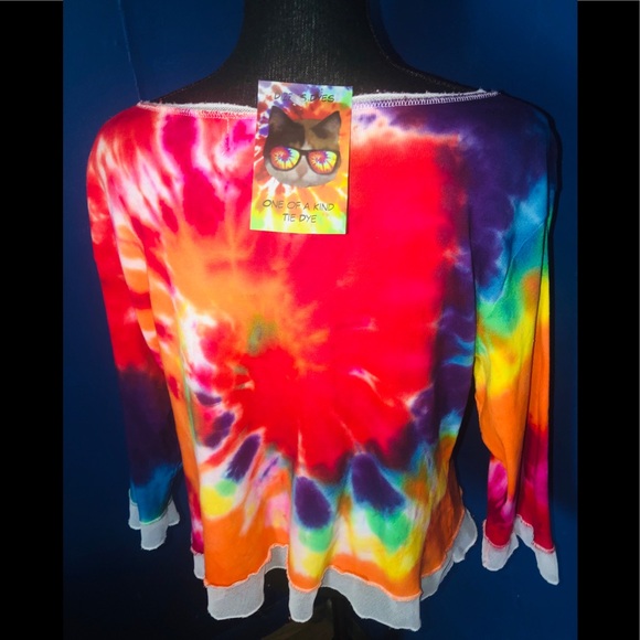 One Of A Kind Tye Dye Top - Picture 2 of 3